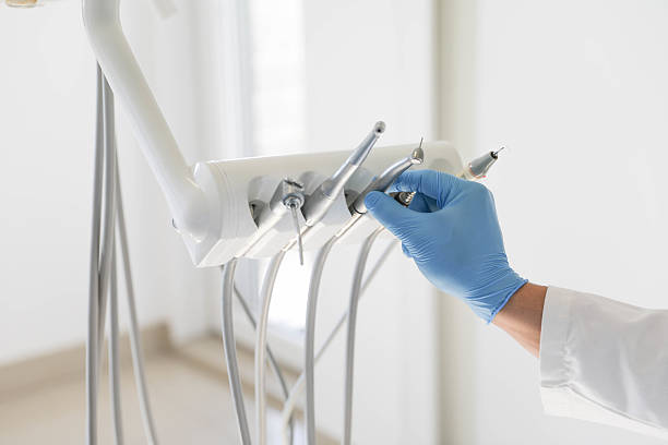 24/7 Emergency Tooth Extraction experts in St. Elmo, IL